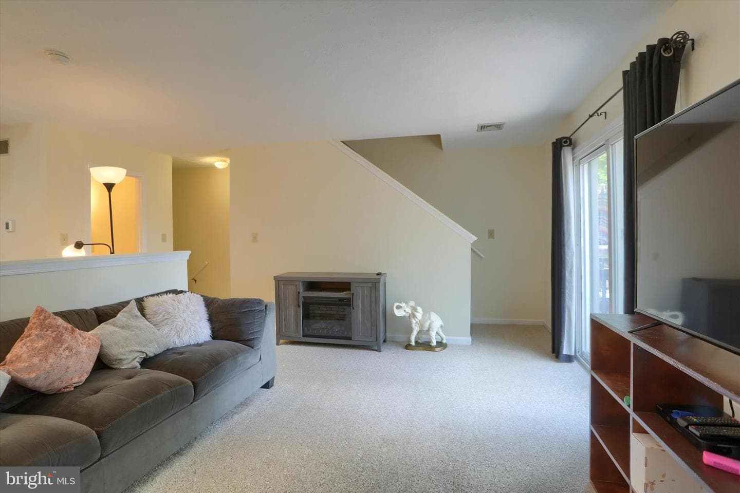 310 Lincoln Avenue photo 19