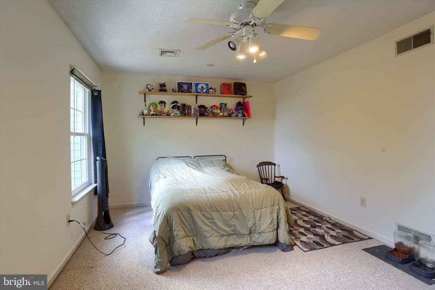 310 Lincoln Avenue photo 26