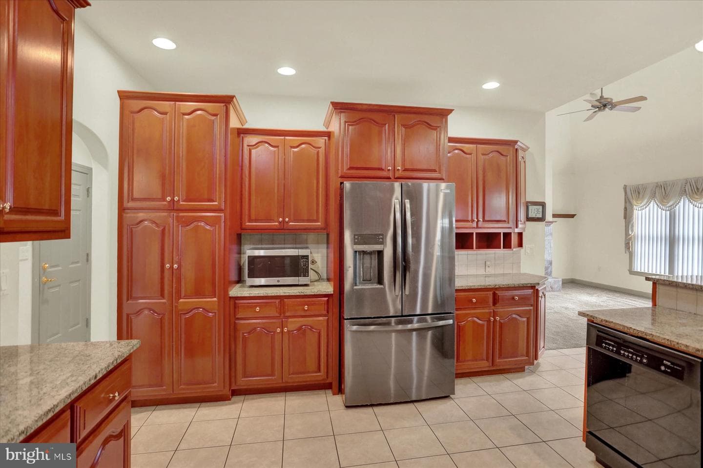 4755 Maple Shade Drive photo 15