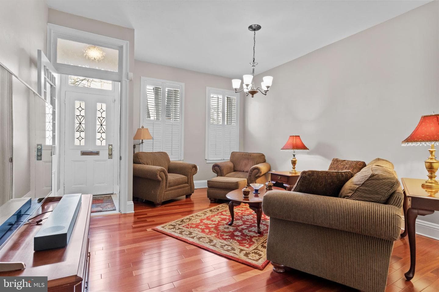 906 Green Street photo 4