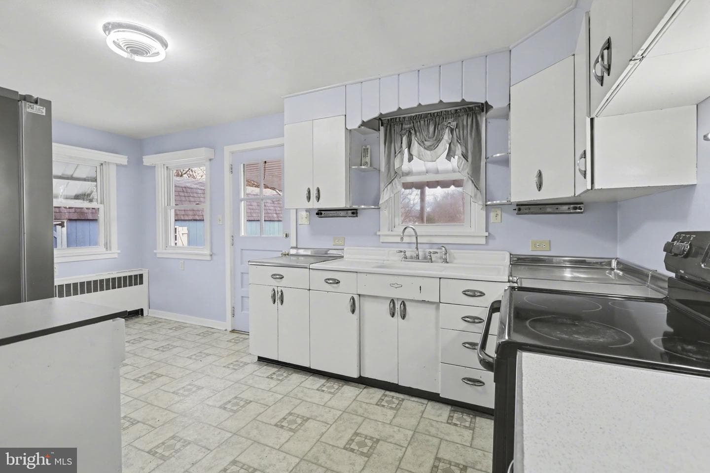 5512 Larkin Avenue photo 8