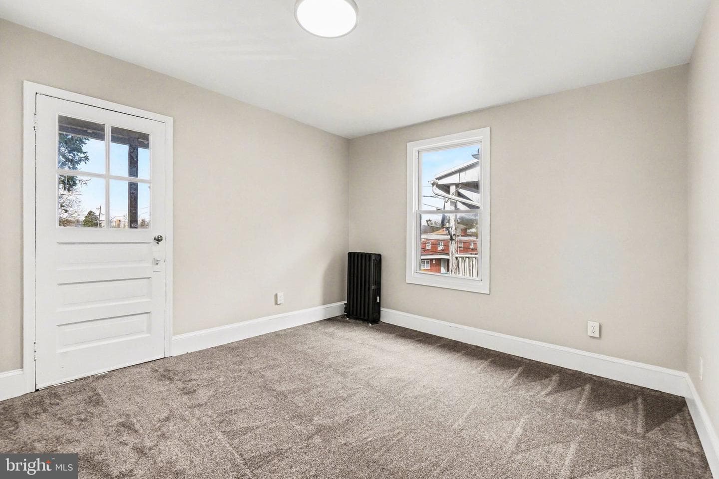 1122 N 15th Street photo 16