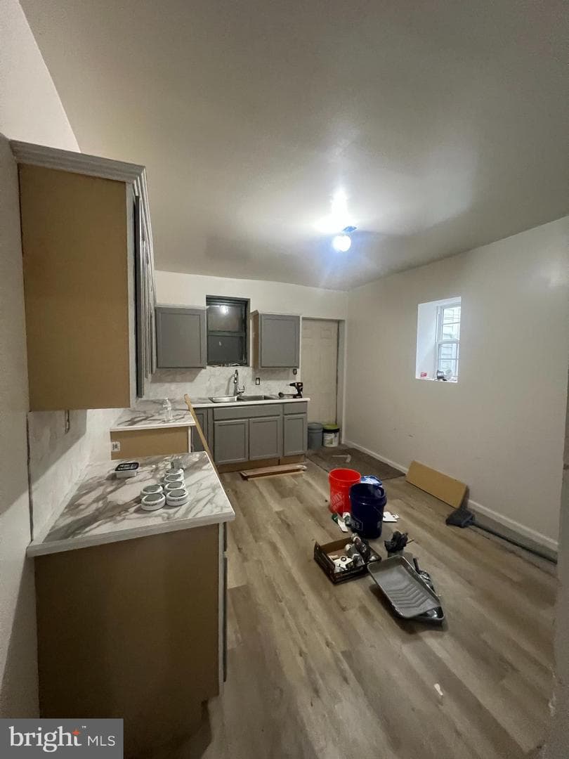 21 N Summit Street photo 3
