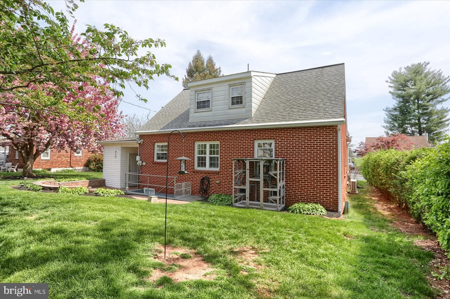 37 Wharton Avenue photo 40