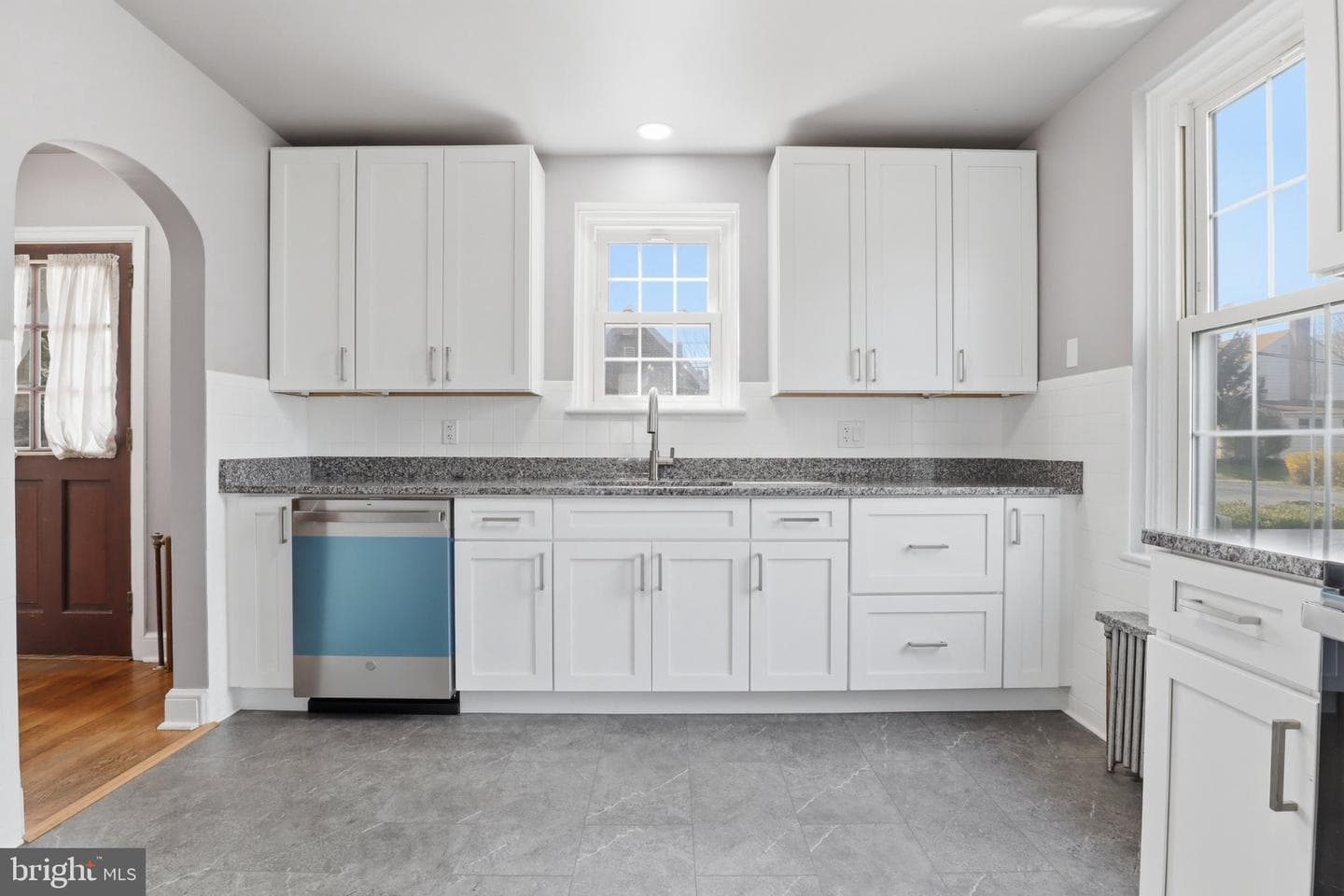 120 Maple Road photo 12