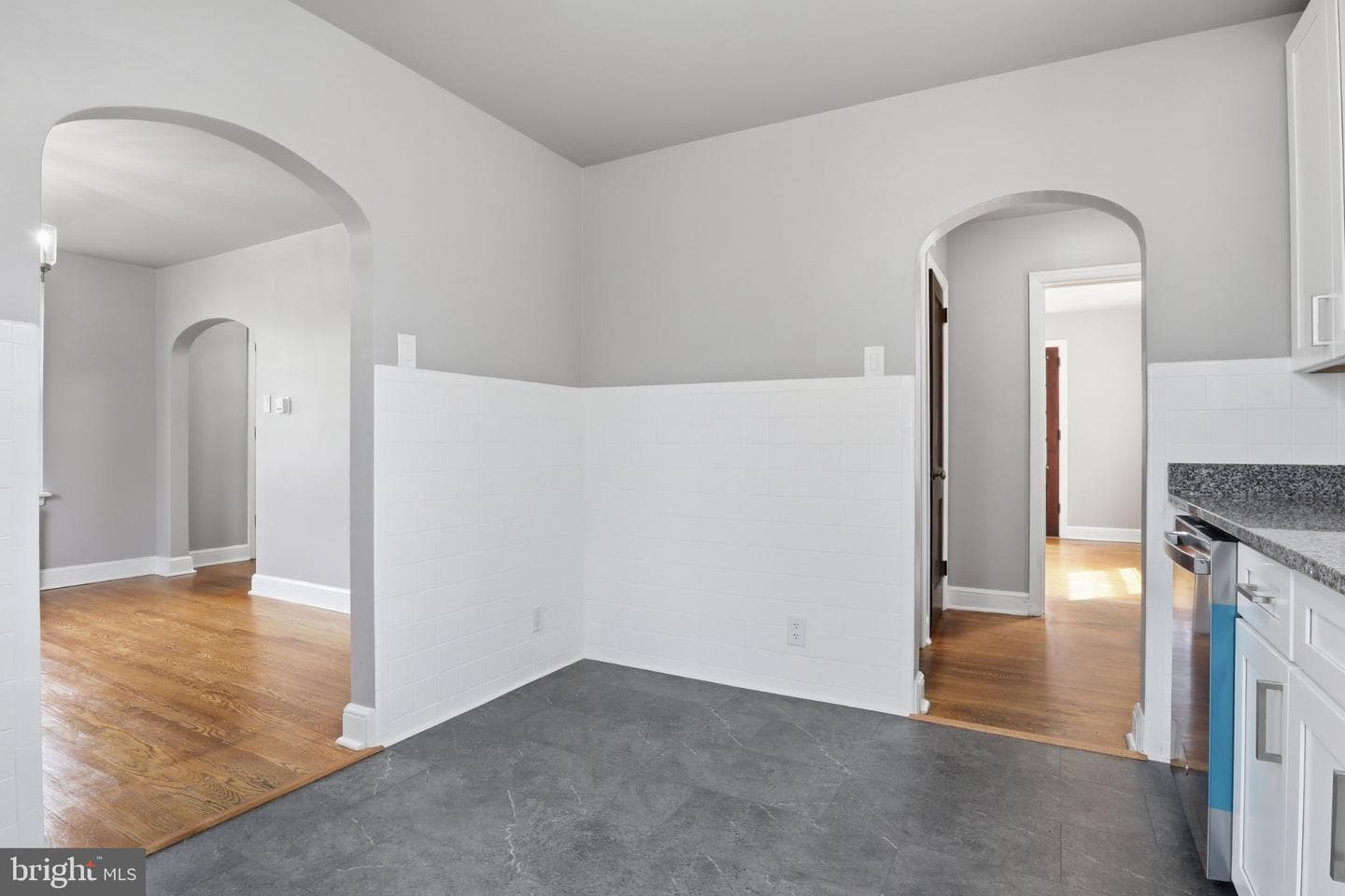 120 Maple Road photo 14