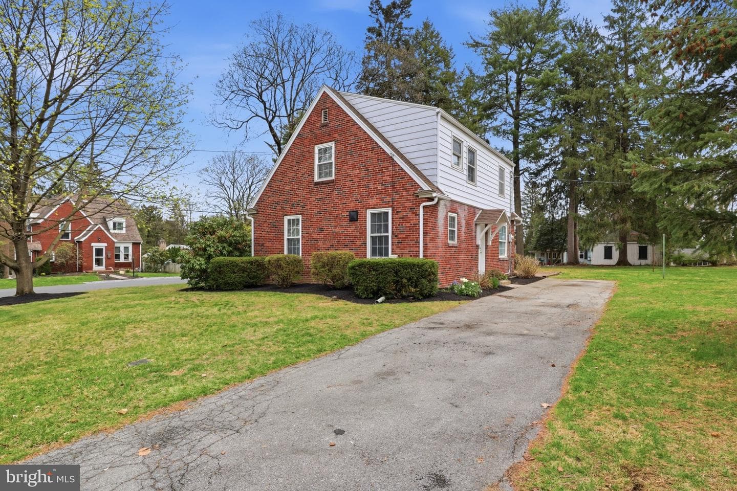 120 Maple Road photo 28