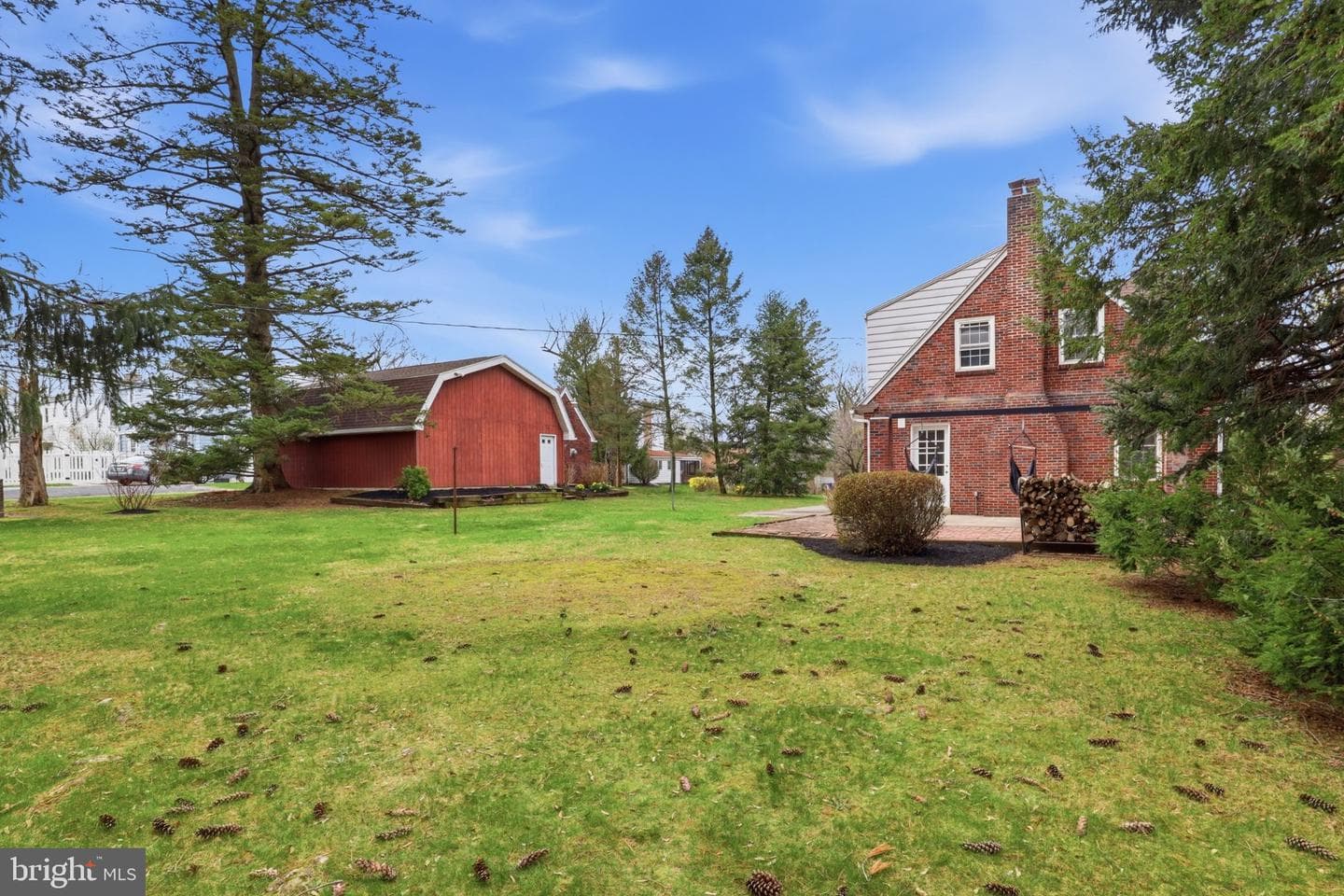 120 Maple Road photo 34