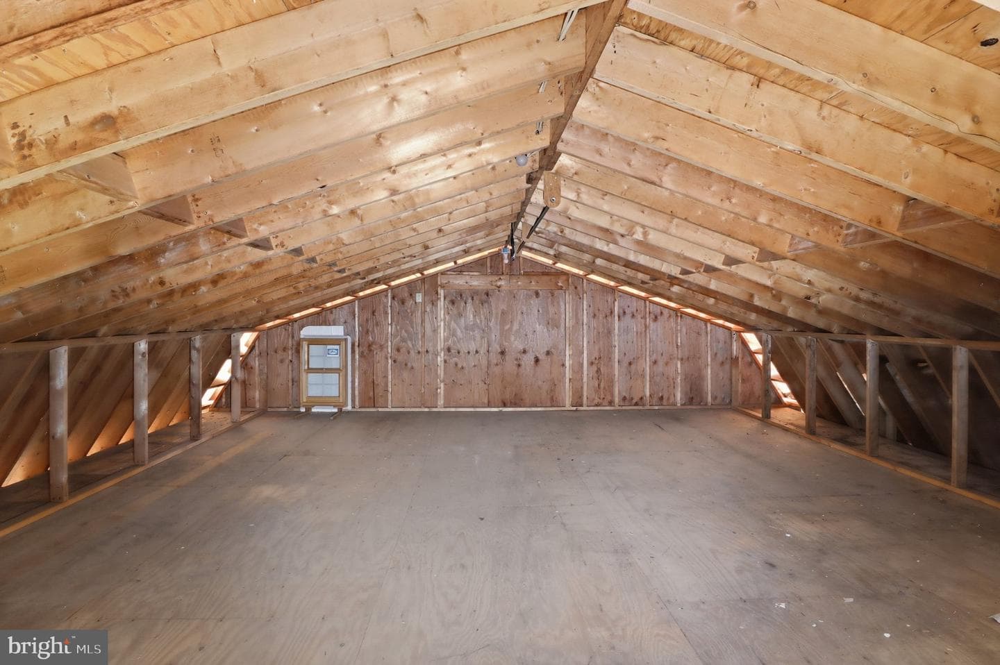 120 Maple Road photo 37