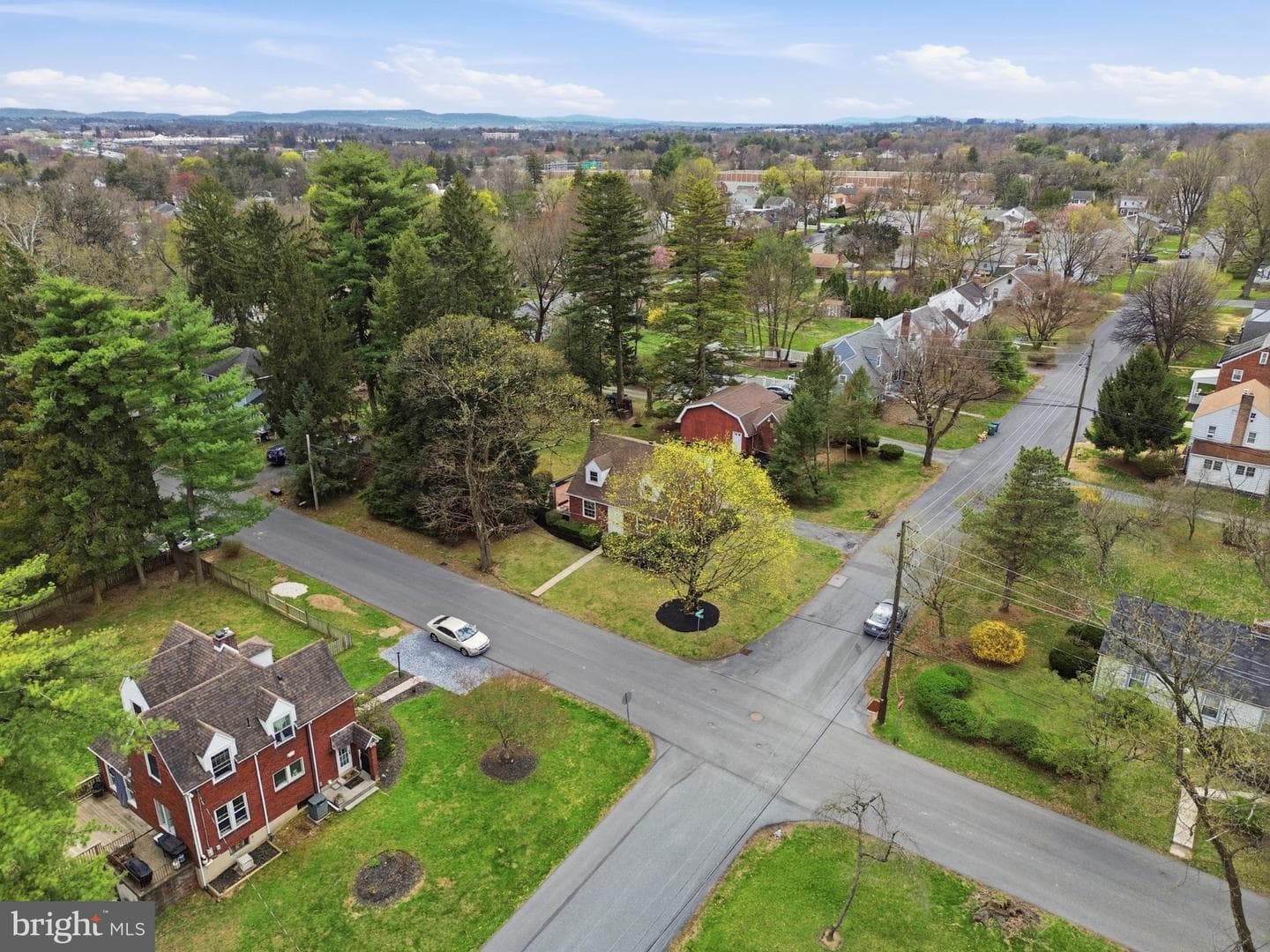 120 Maple Road photo 48