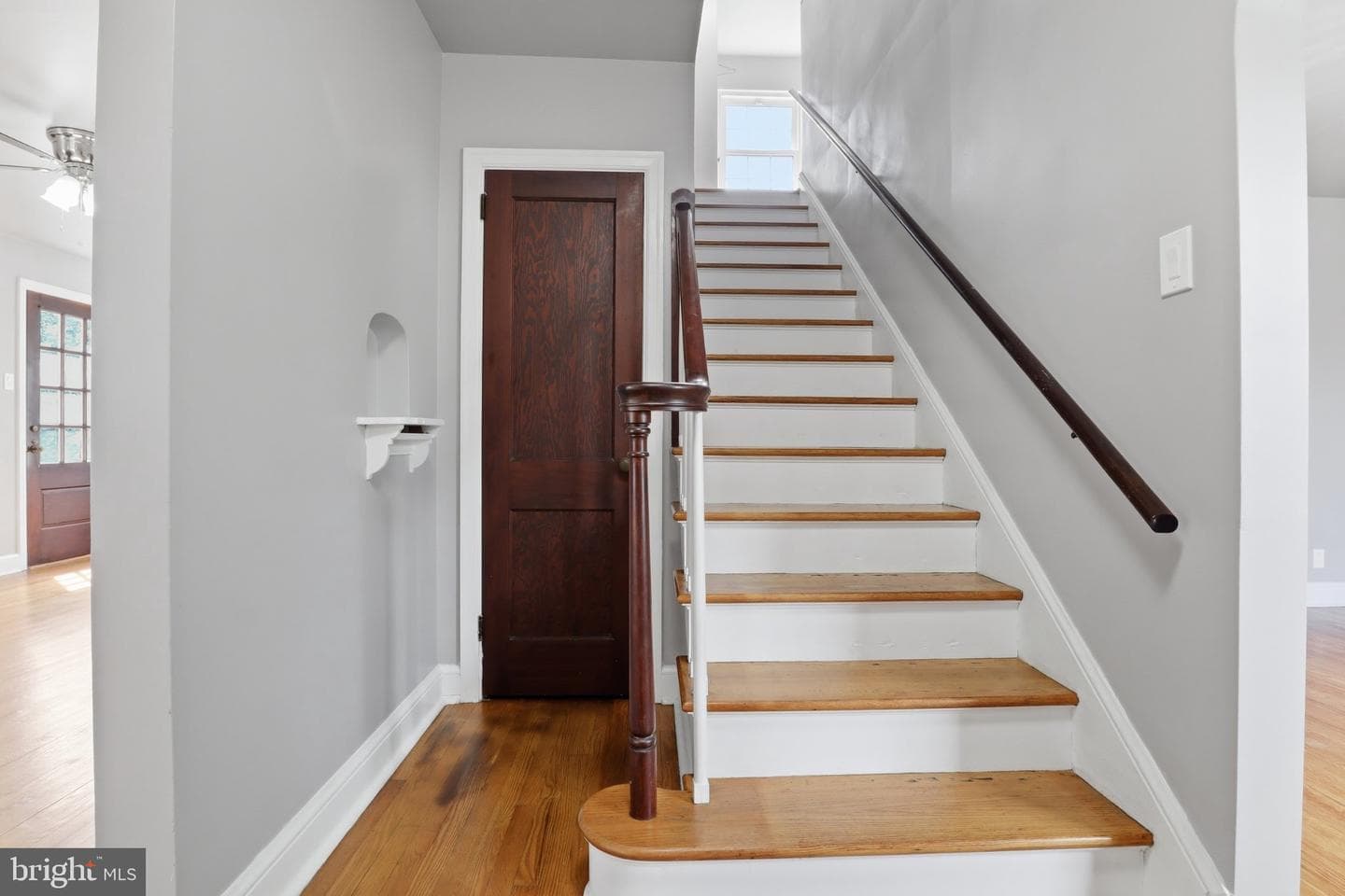 120 Maple Road photo 6