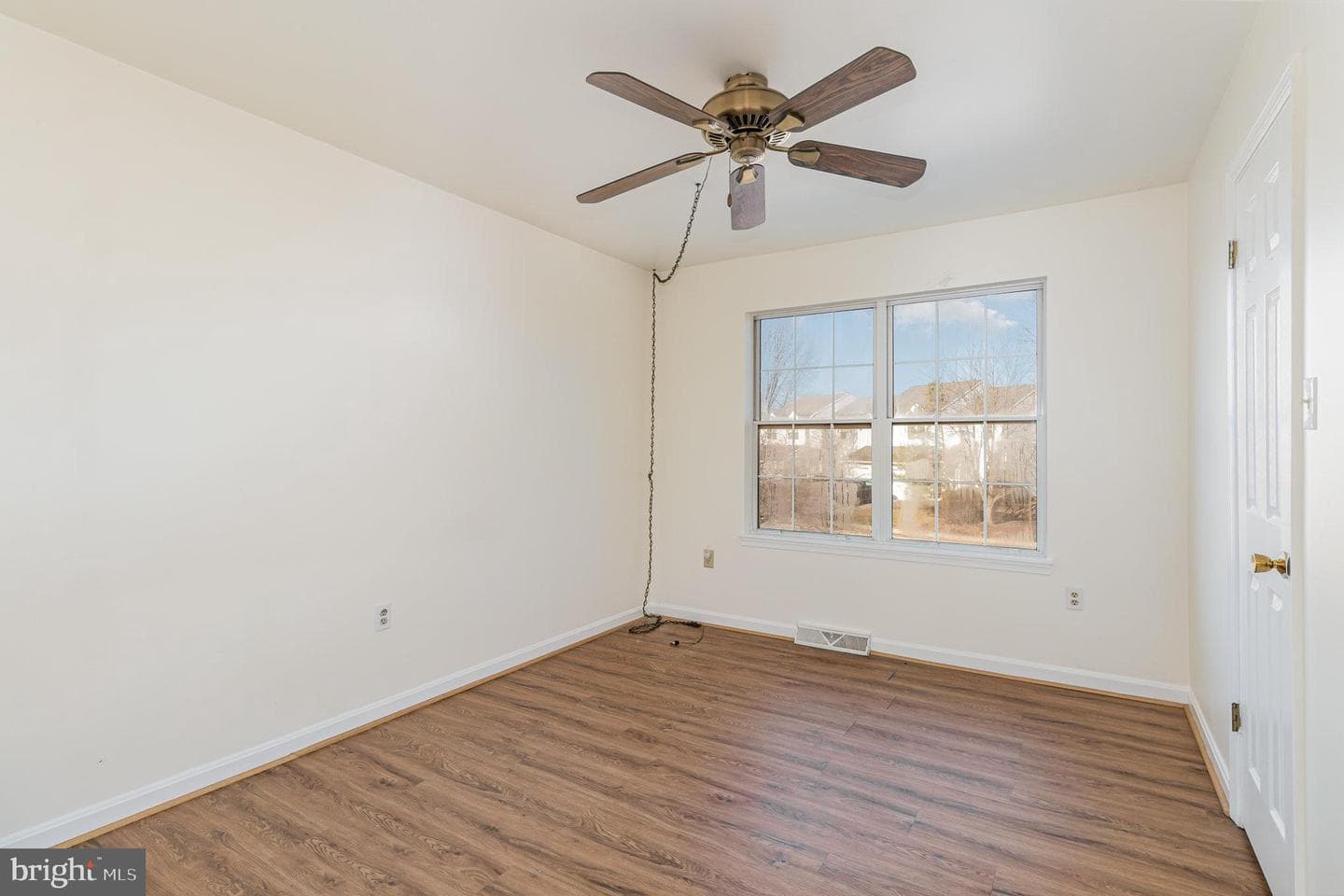 6280 Spring Knoll Drive photo 15