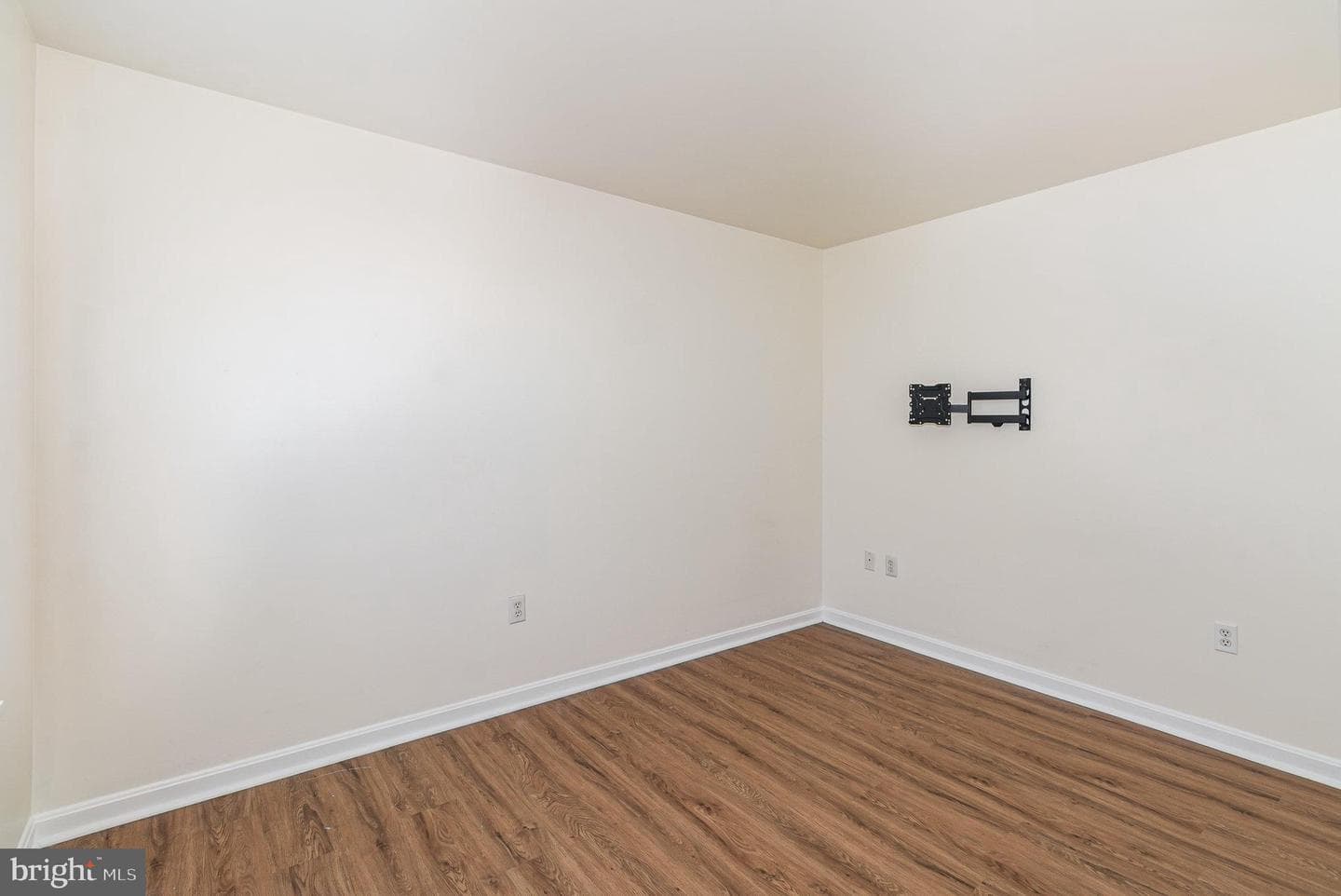 6280 Spring Knoll Drive photo 23
