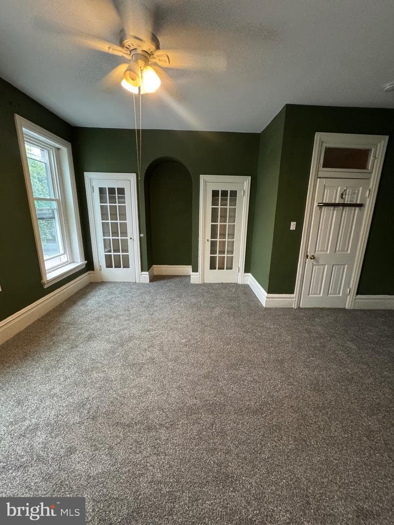 231 Boas Street photo 11