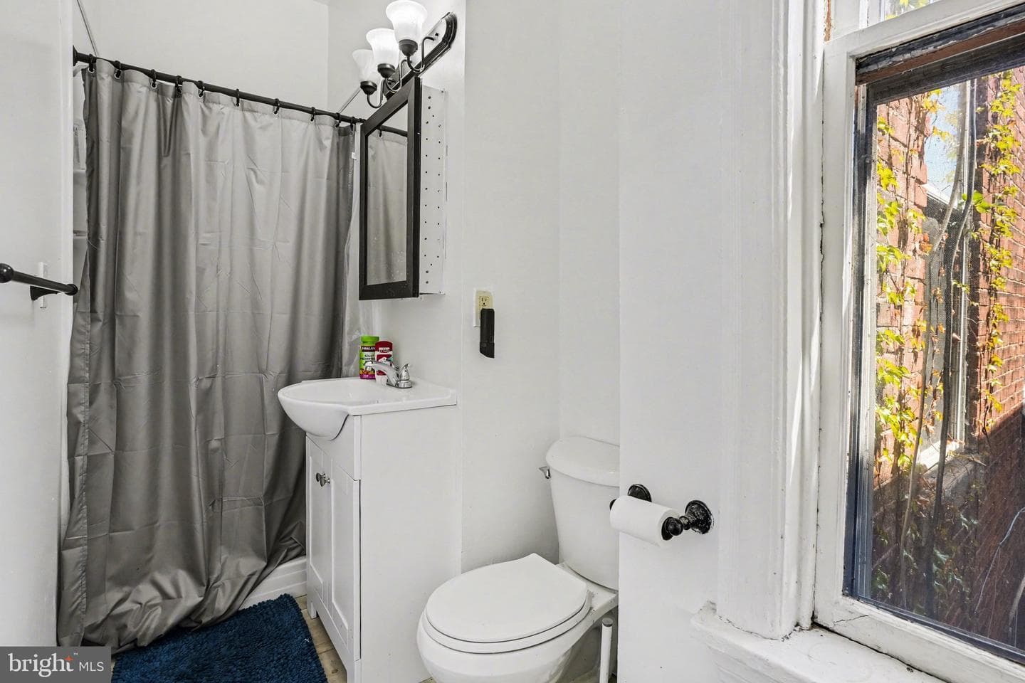 231 Boas Street photo 25