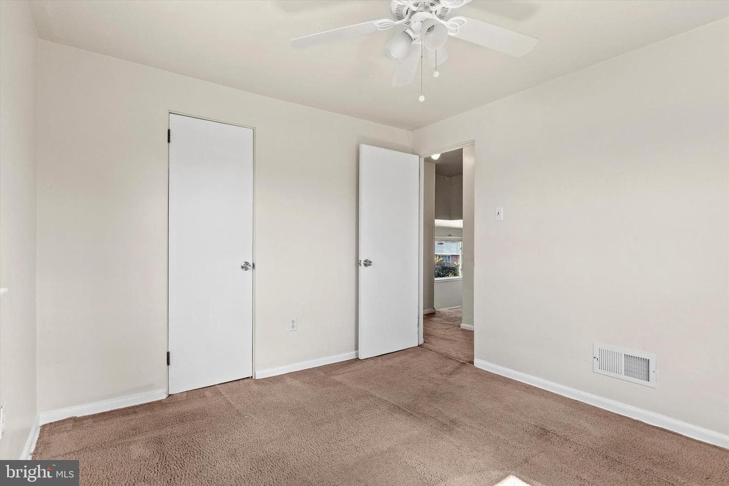 5209 Crestwood Drive photo 17