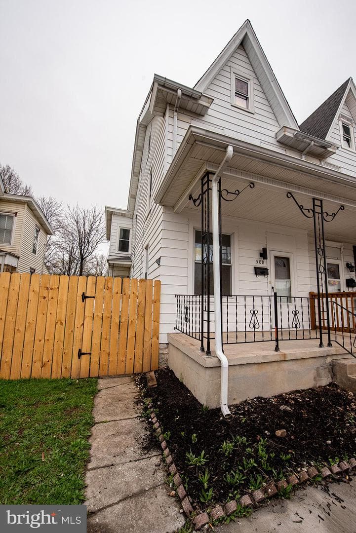 508 Eshelman Street photo 3