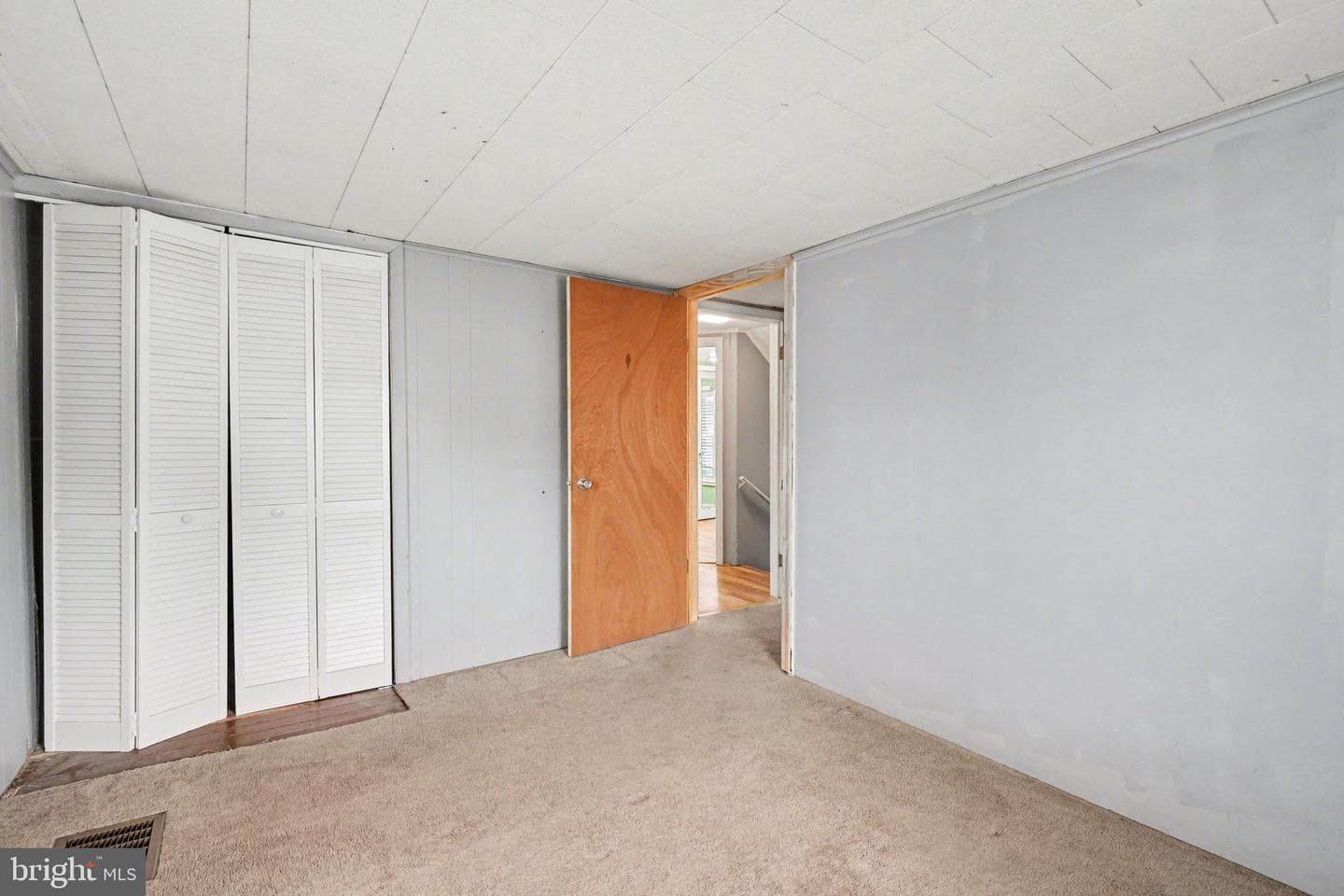 738 Union Street photo 16