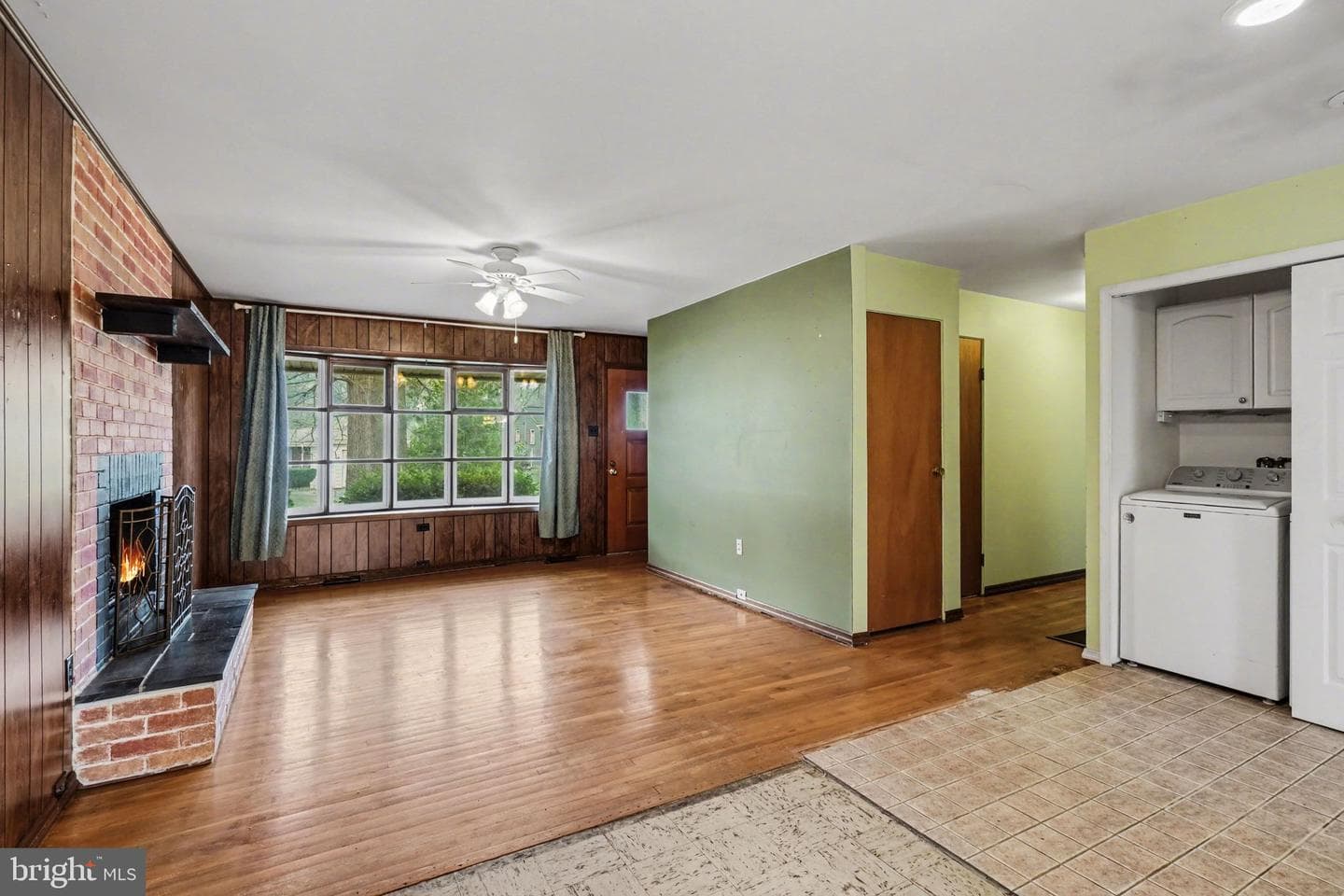 907 Meadow Lane photo 18