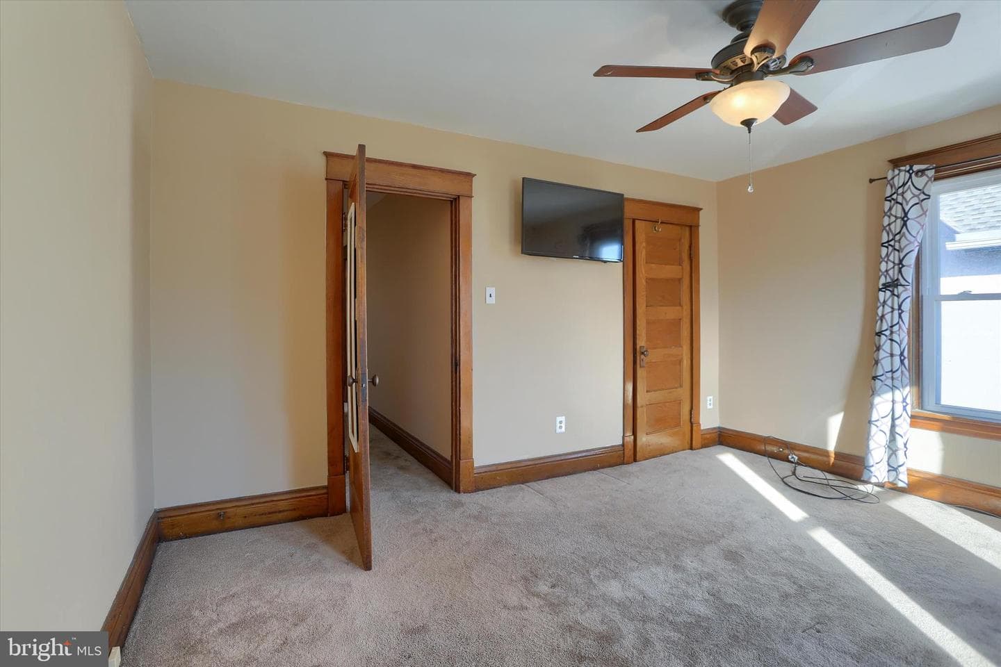 106 Shell Street photo 11