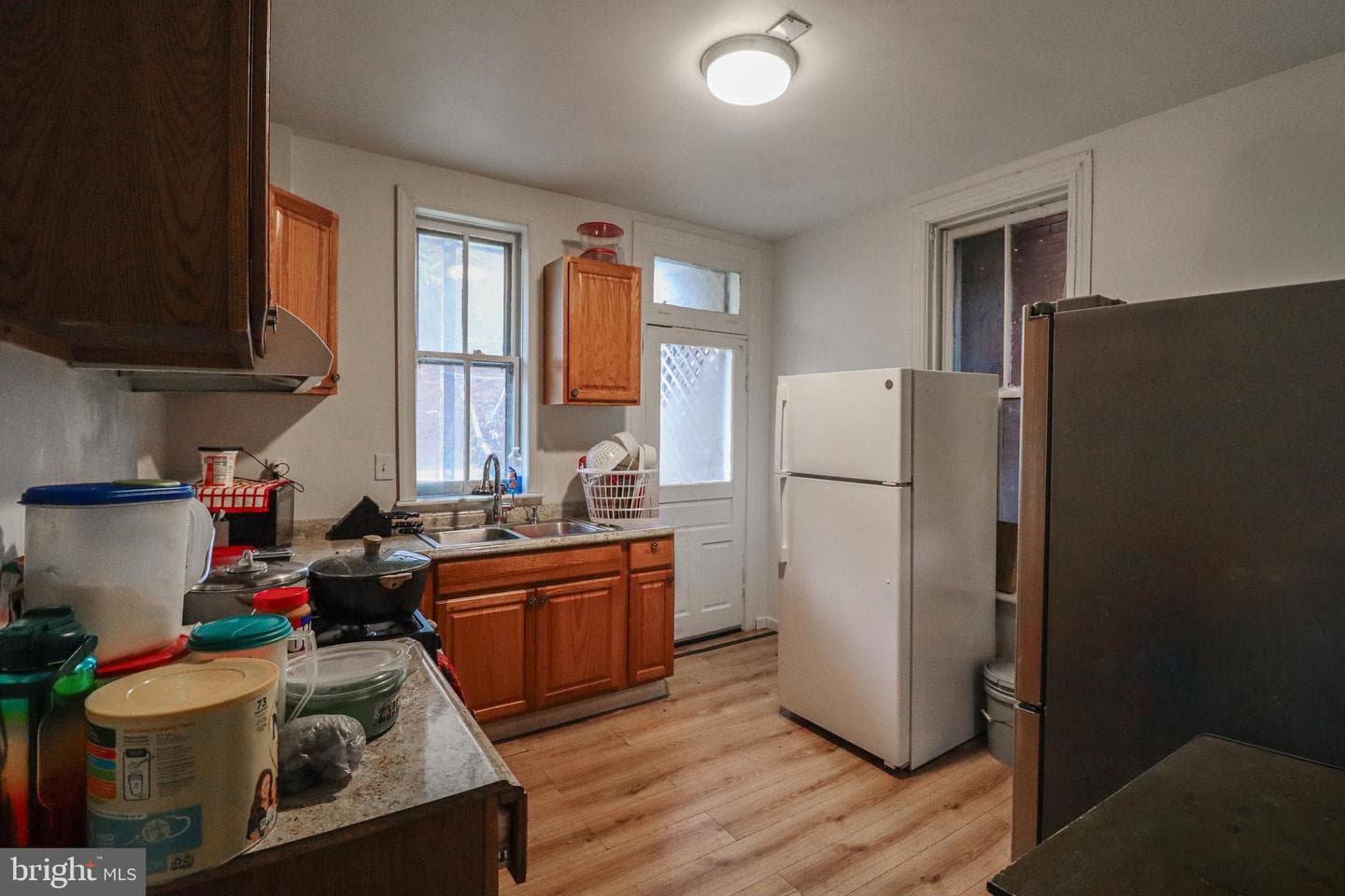 1632 Derry Street photo 10