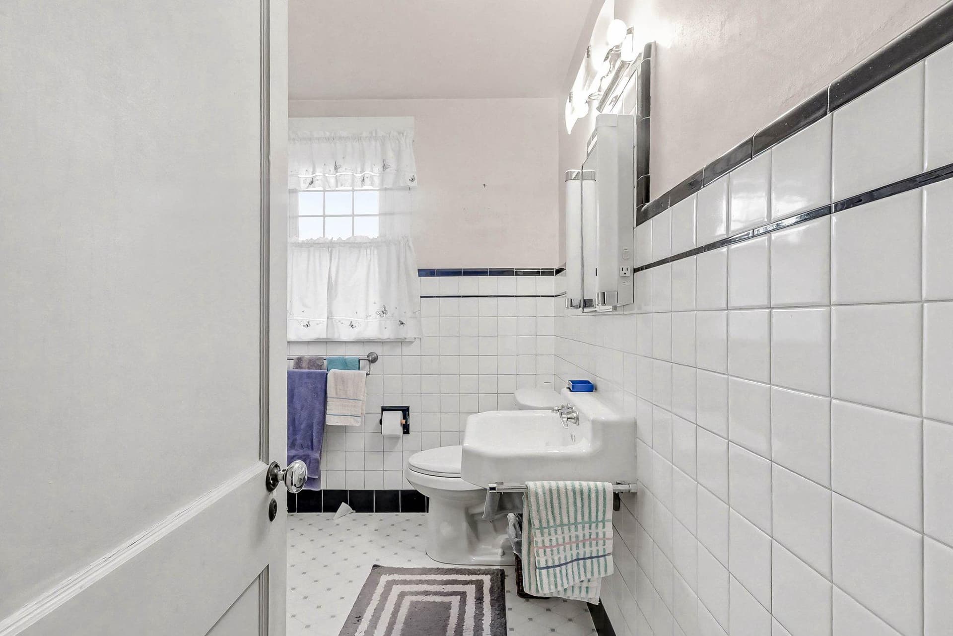 3008 George Street photo 26