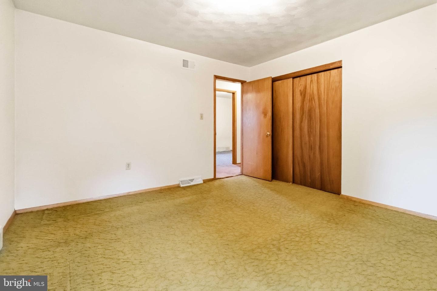 739 6th St photo 20