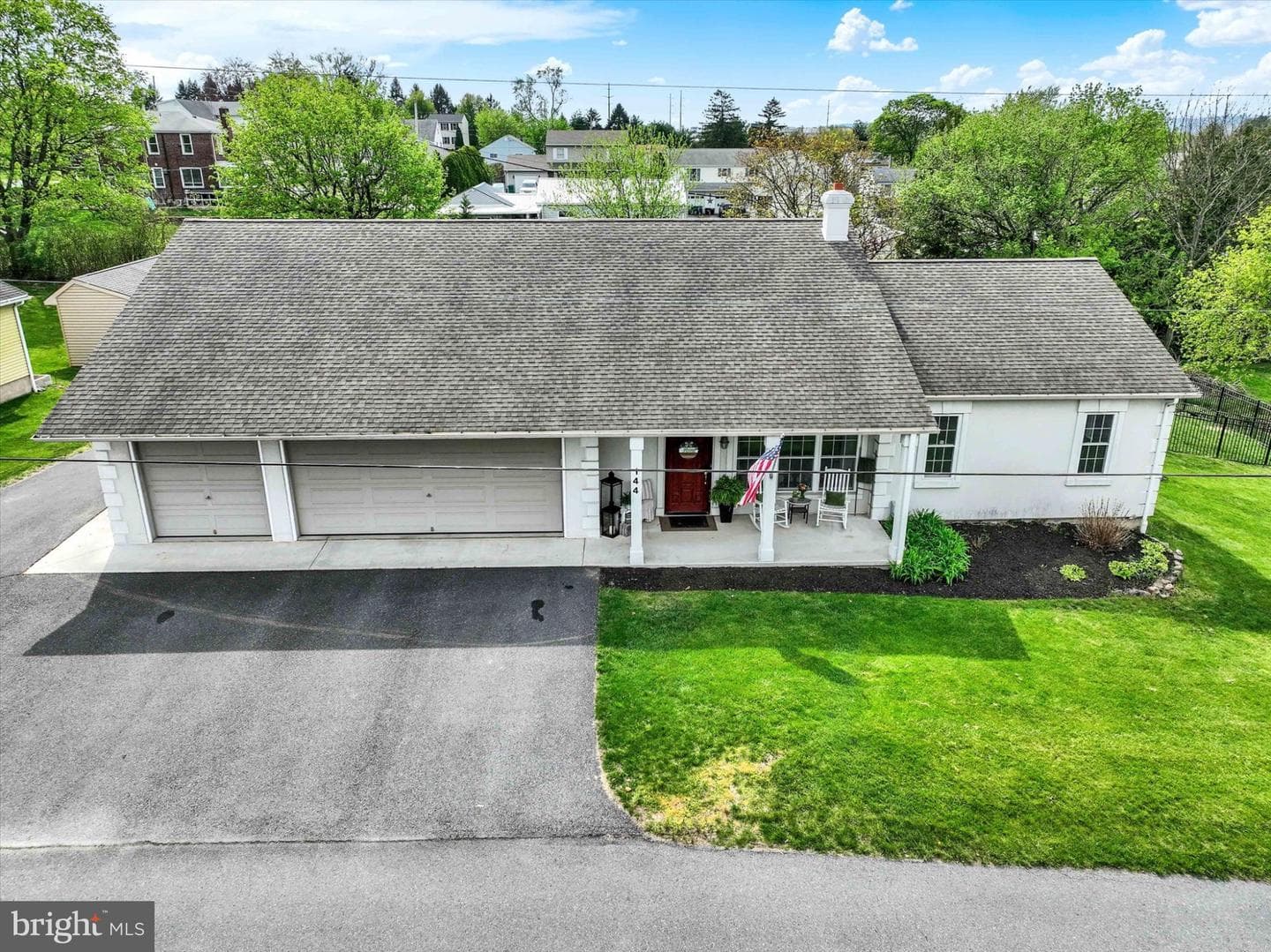 144 S Lockwillow Avenue photo 2