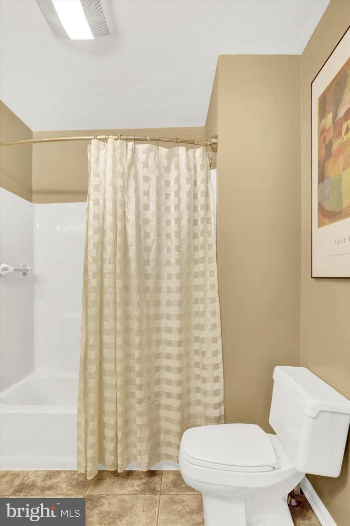 2015 Southpoint Drive photo 29