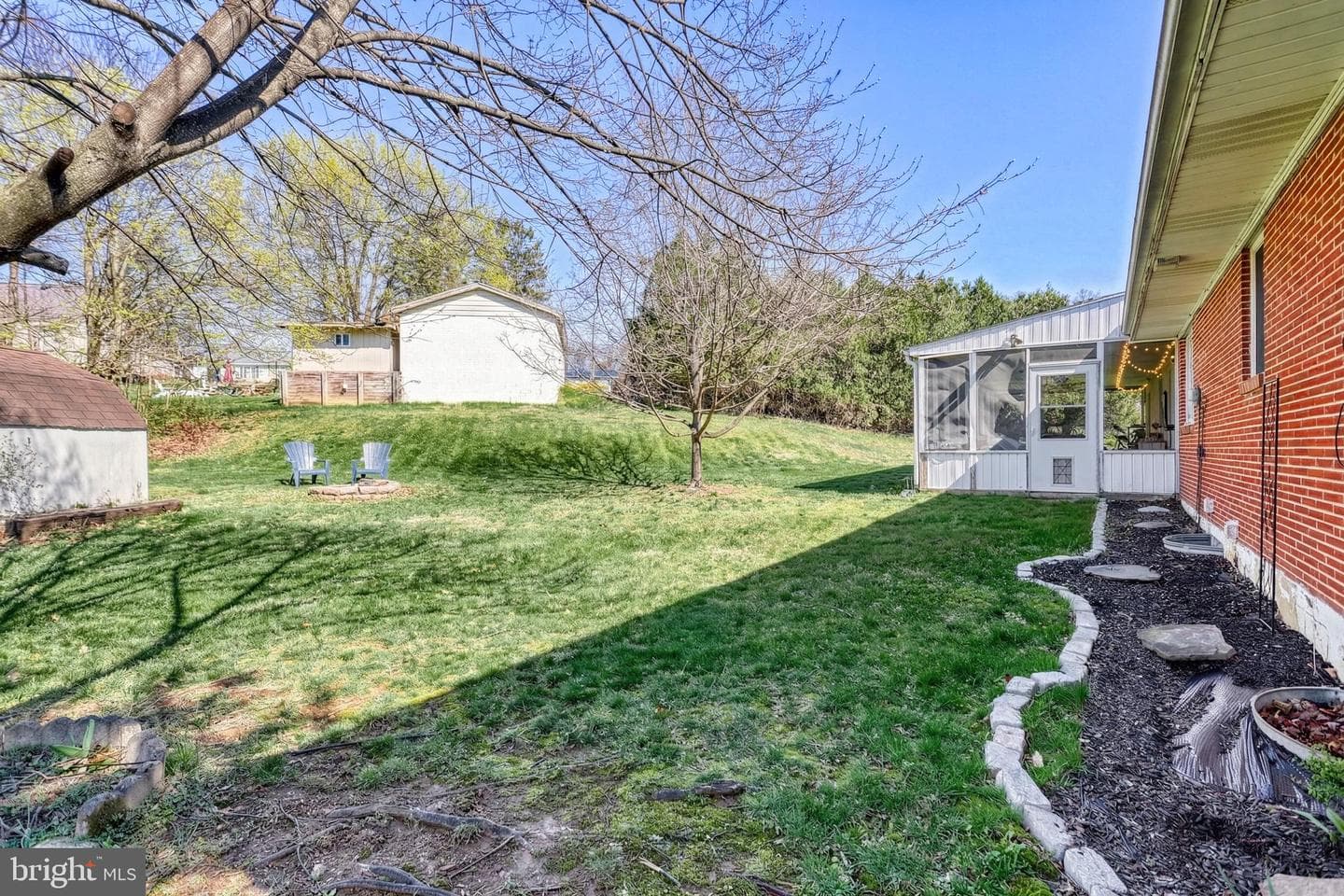 611 Garden Drive photo 21