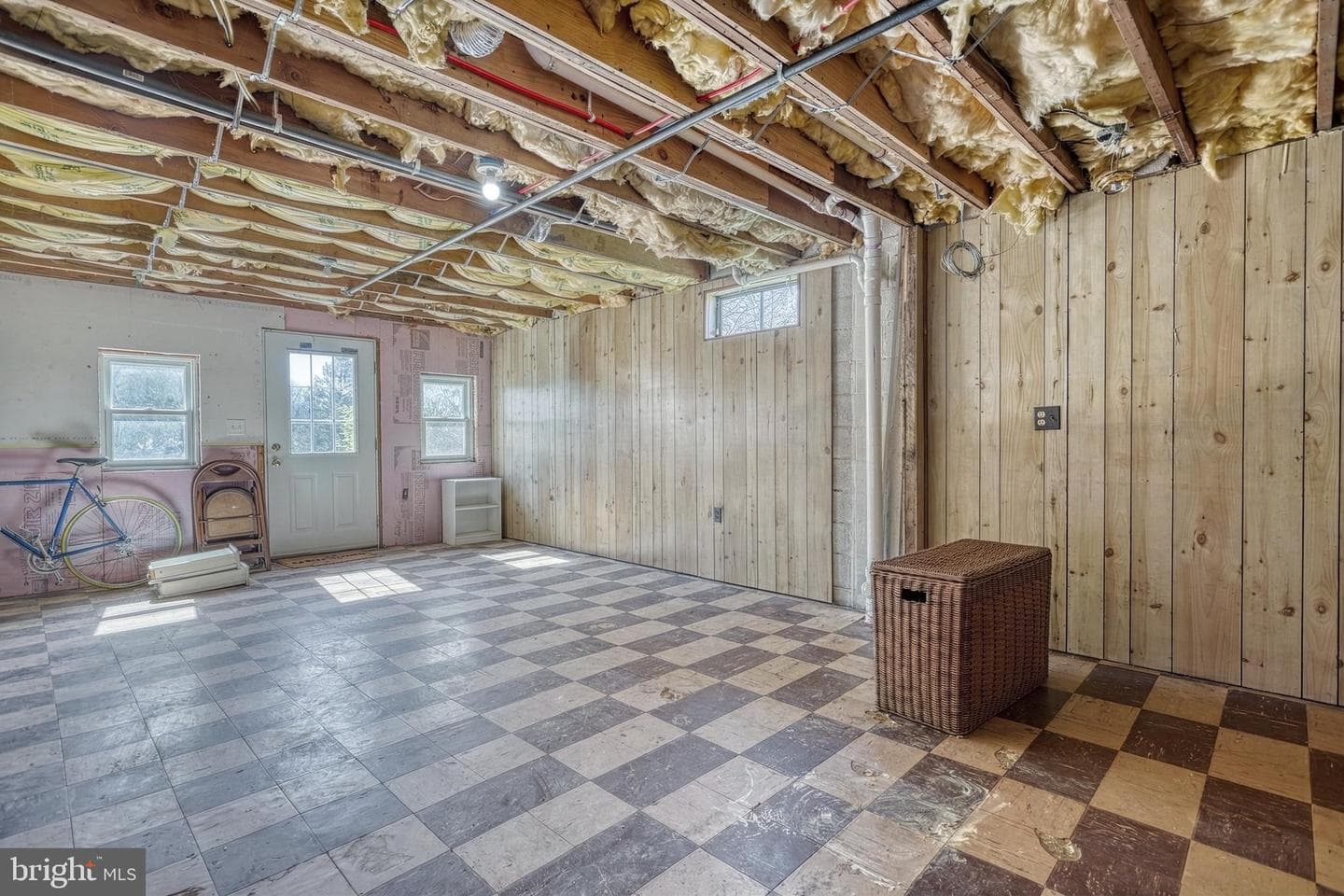 611 Garden Drive photo 32