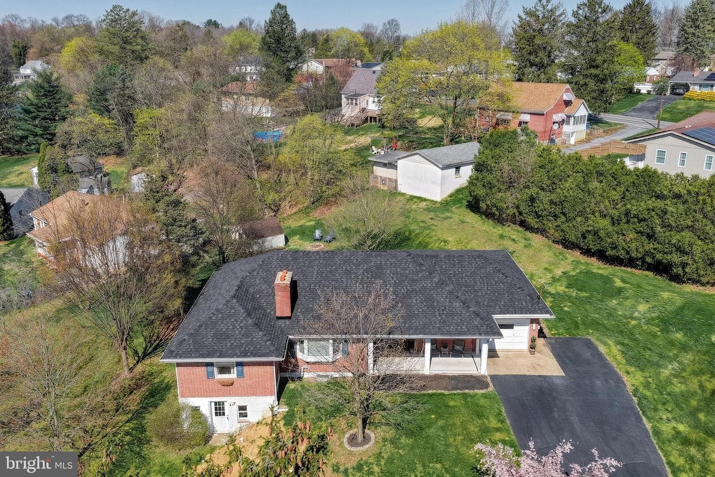 611 Garden Drive photo 35
