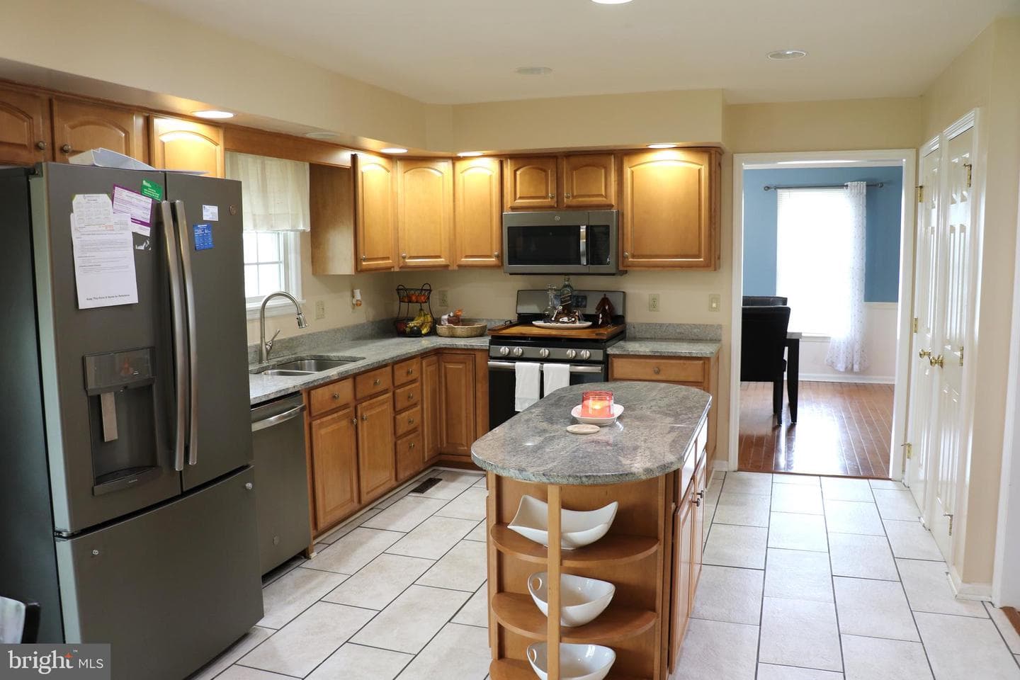 6102 Fireside Circle photo 8