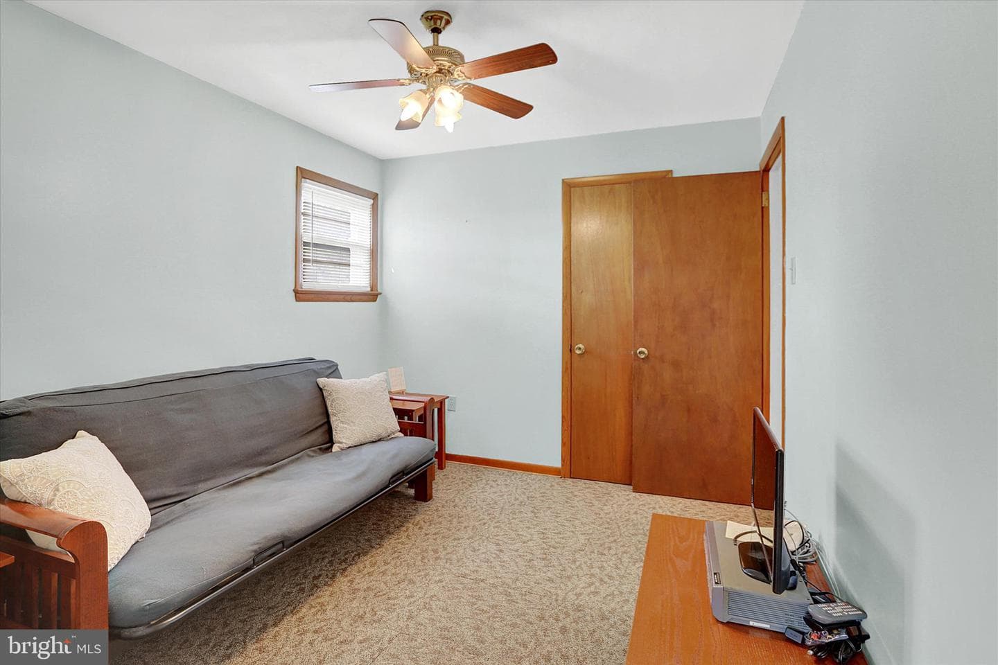 124 Levan Street photo 20