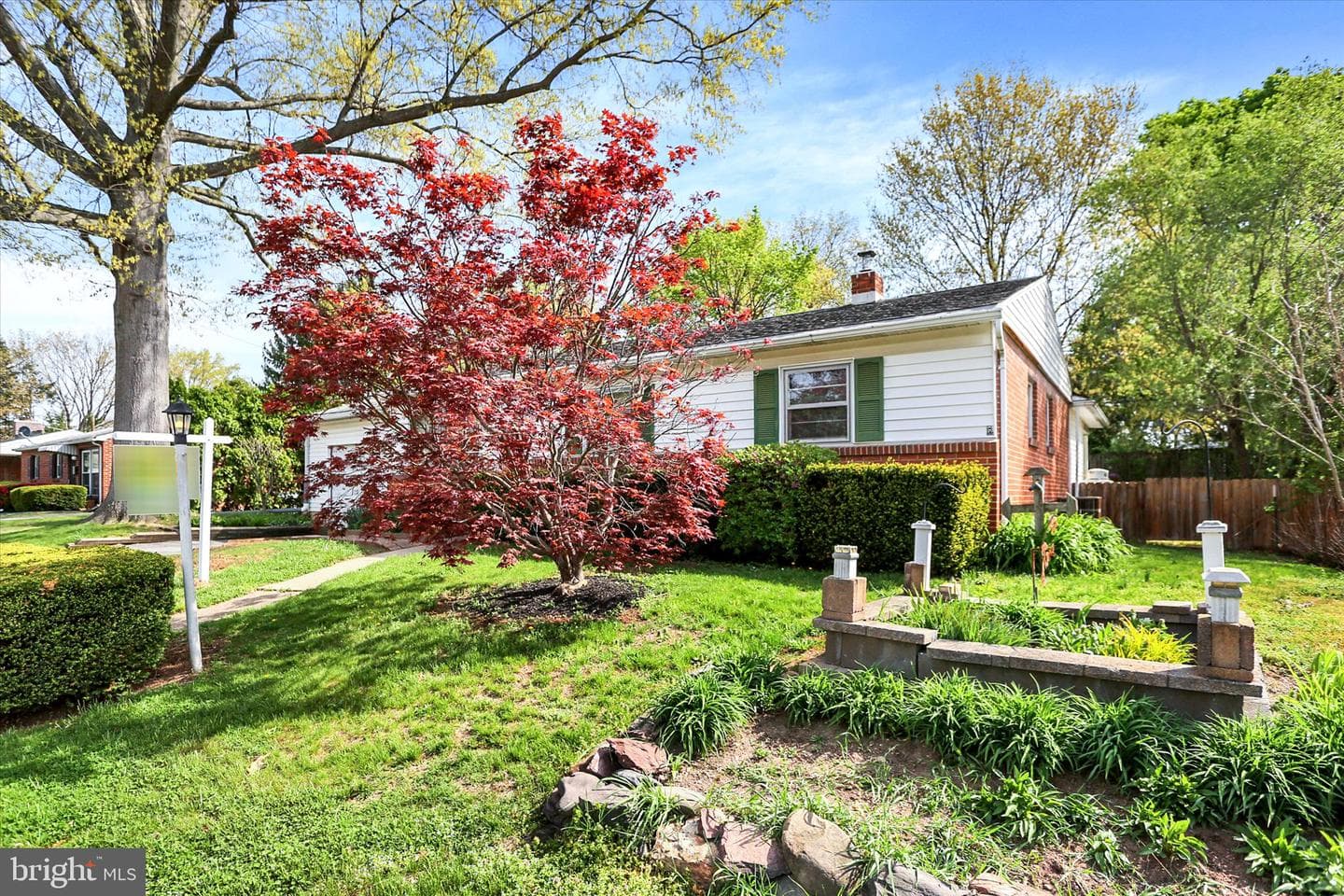 124 Levan Street photo 4