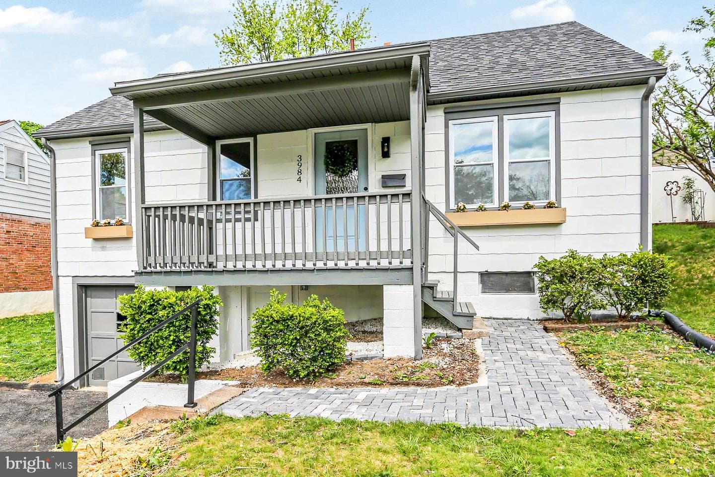 3984 Williams Street photo 2