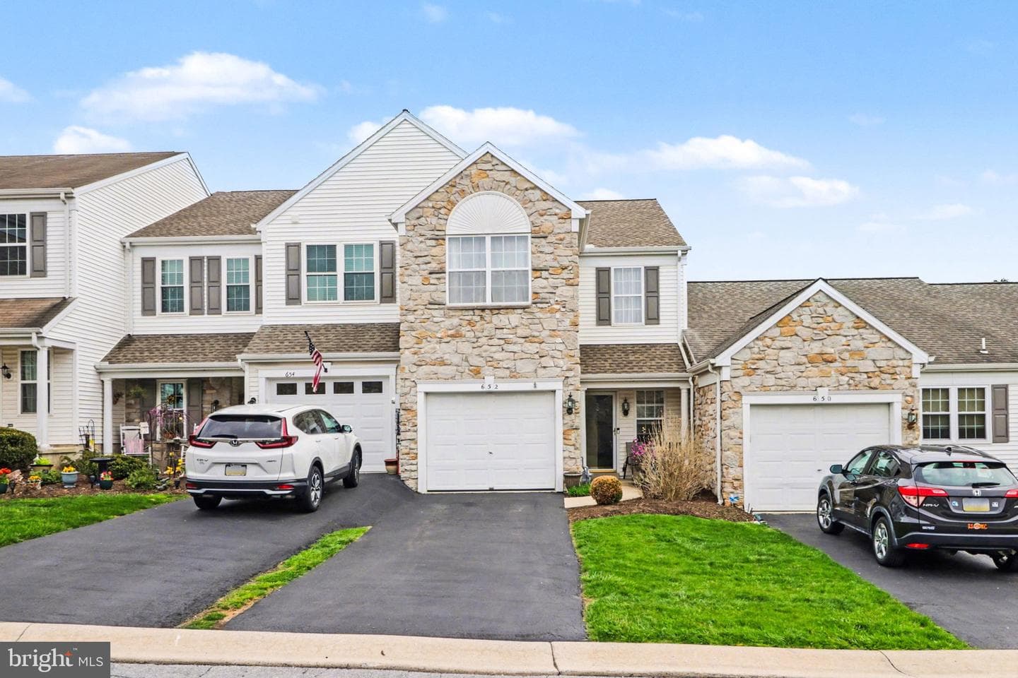 652 Springhouse Lane