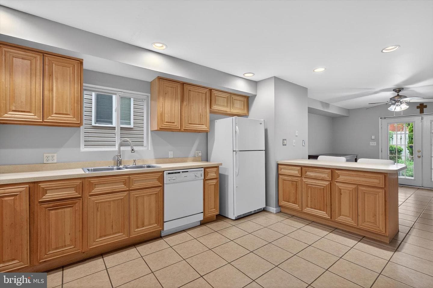3212 Pennwood Road photo 7
