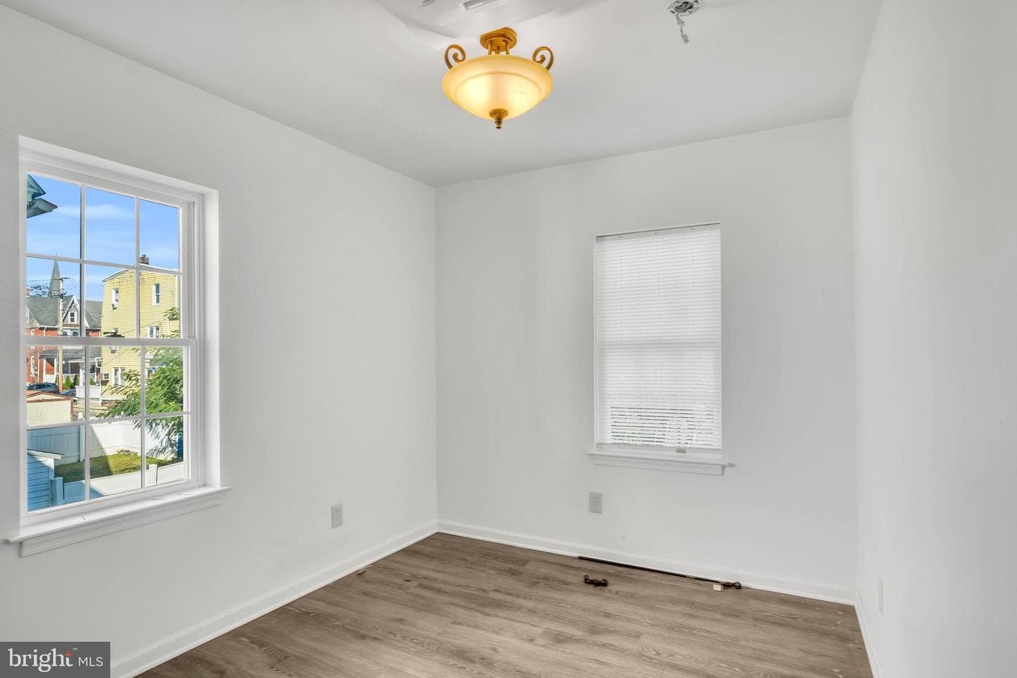 125 E Emaus Street photo 7