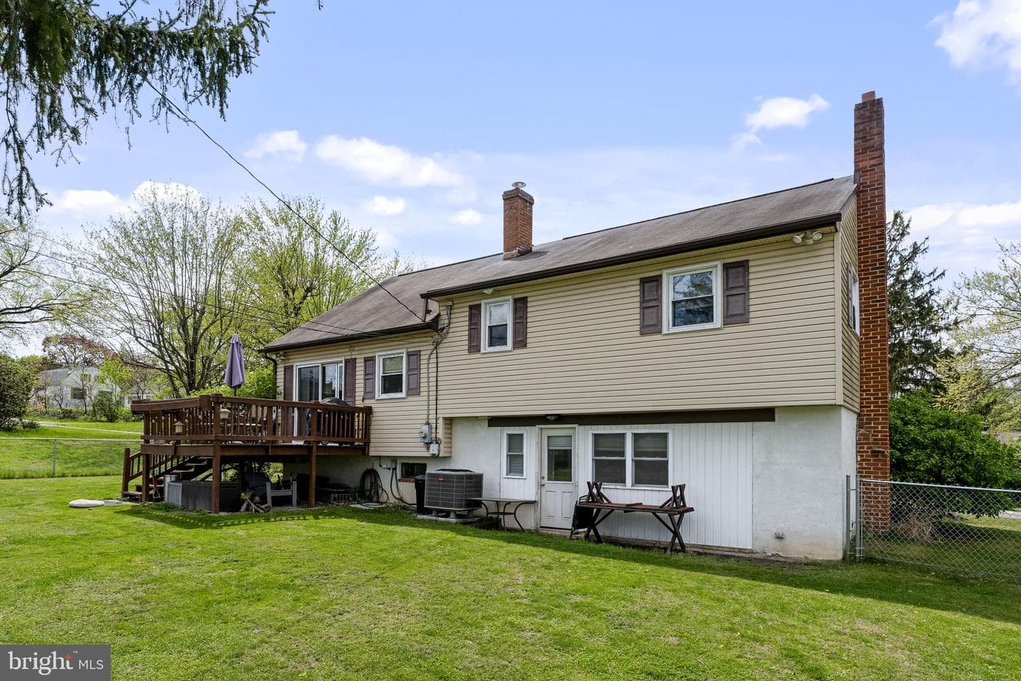 507 Clermont Drive photo 40