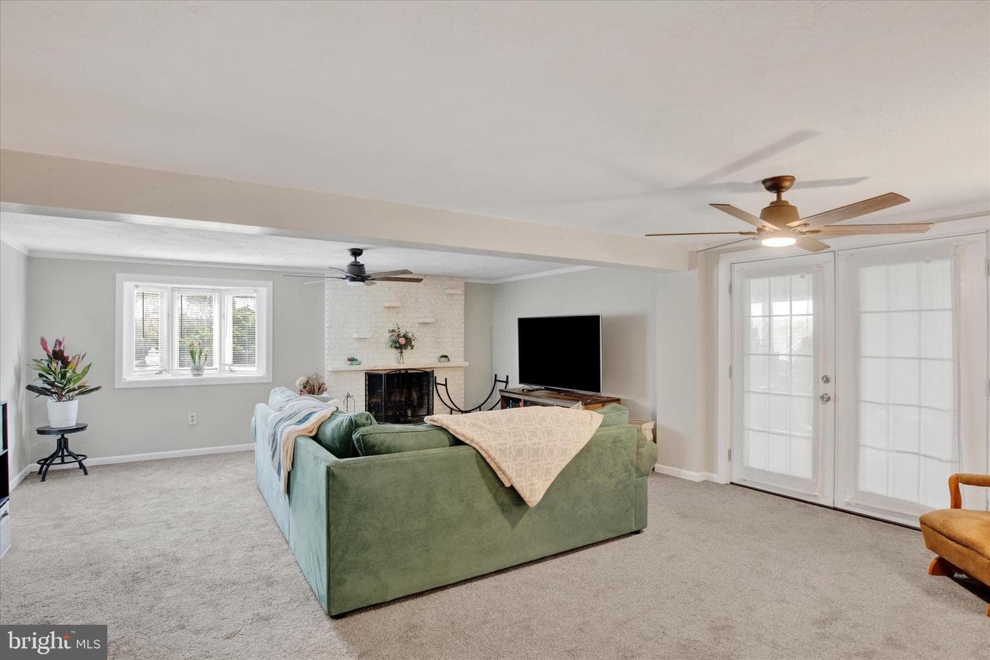 7948 Slepian Street photo 4