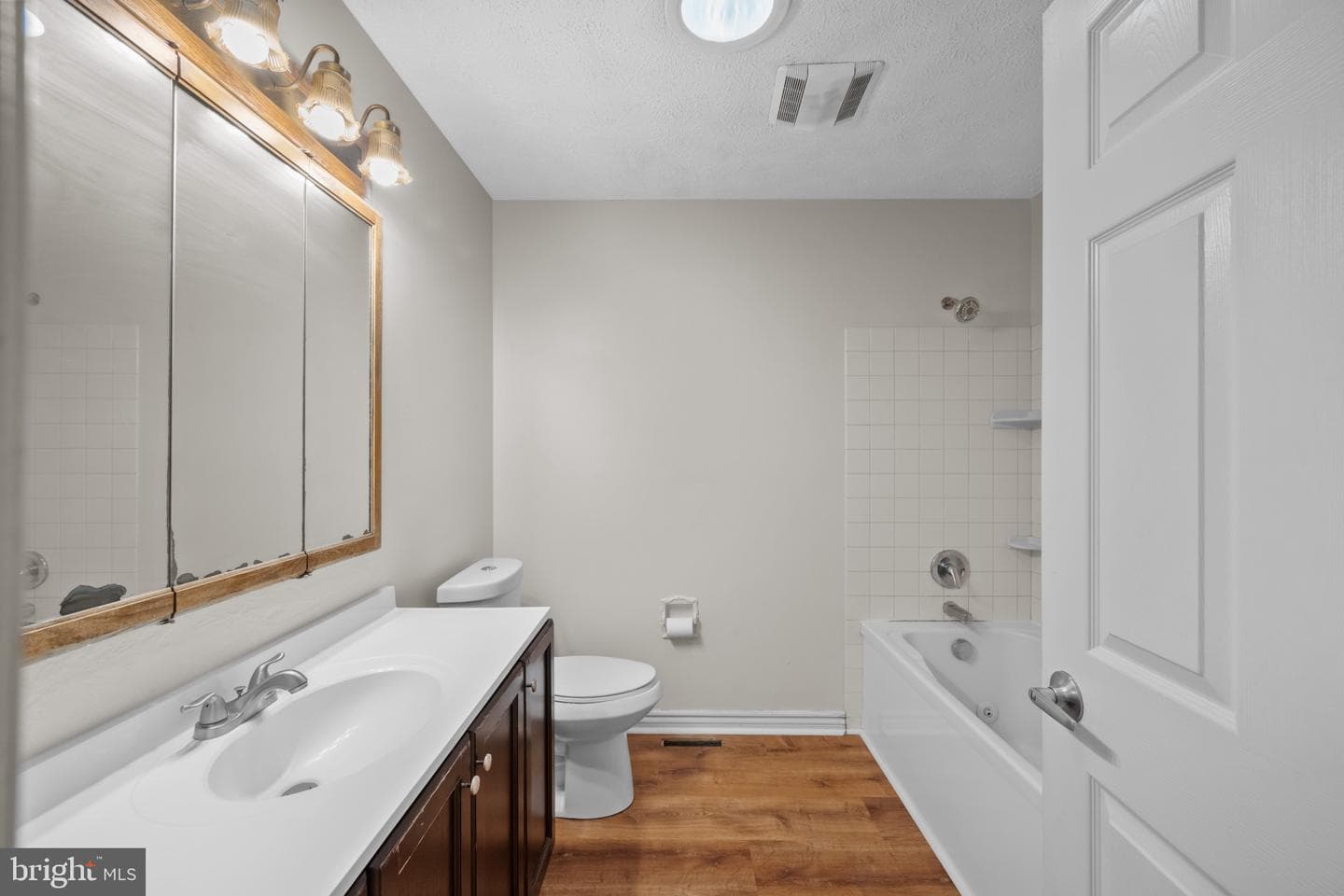 316 Sarhelm Road photo 12