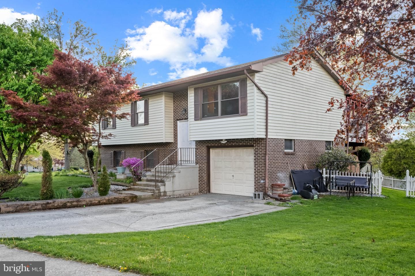316 Sarhelm Road photo 2