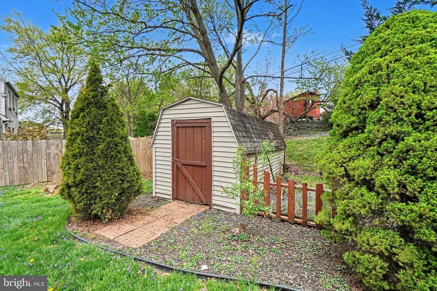 7726 Valleyview Avenue photo 26