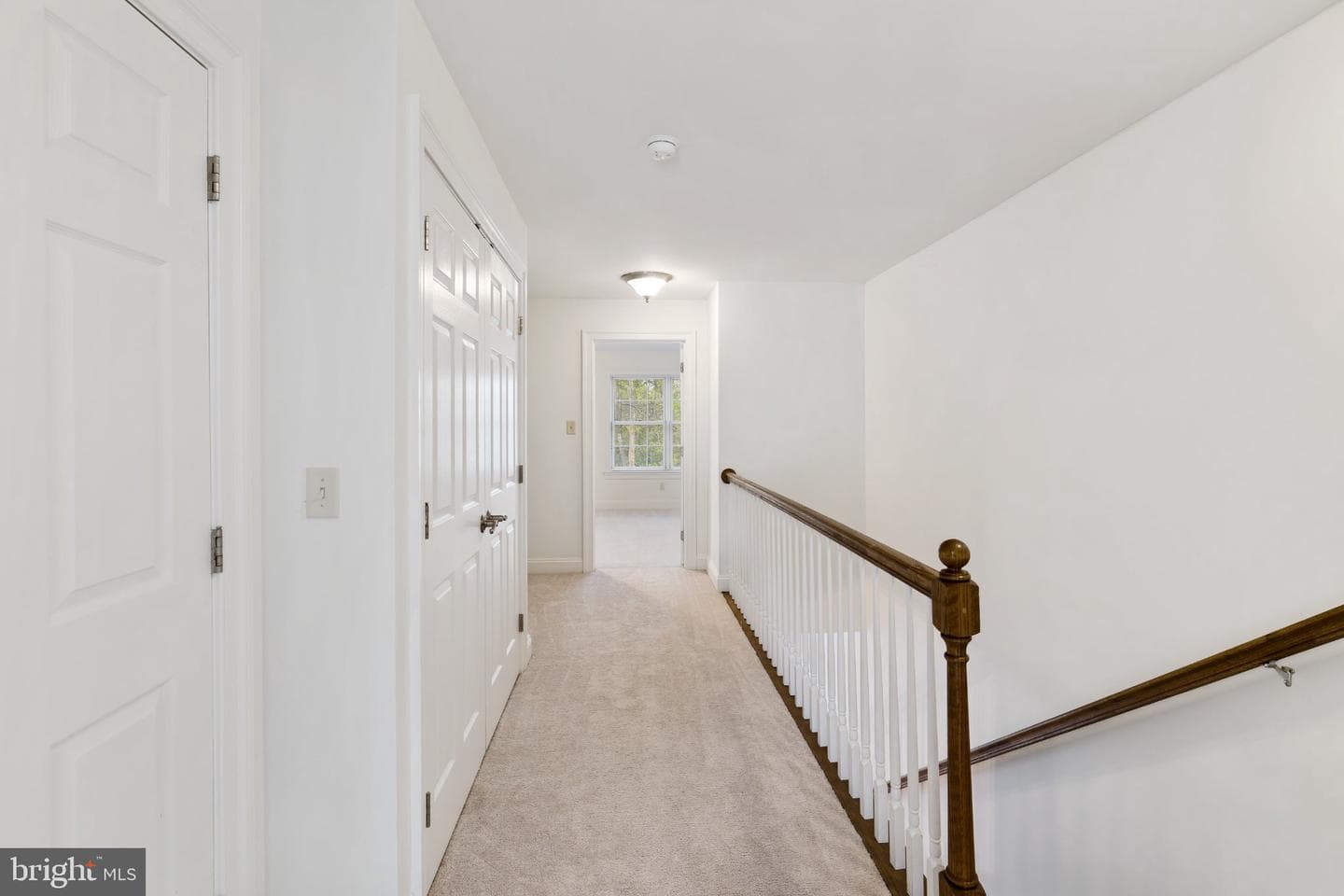 105 High Pointe Drive photo 24