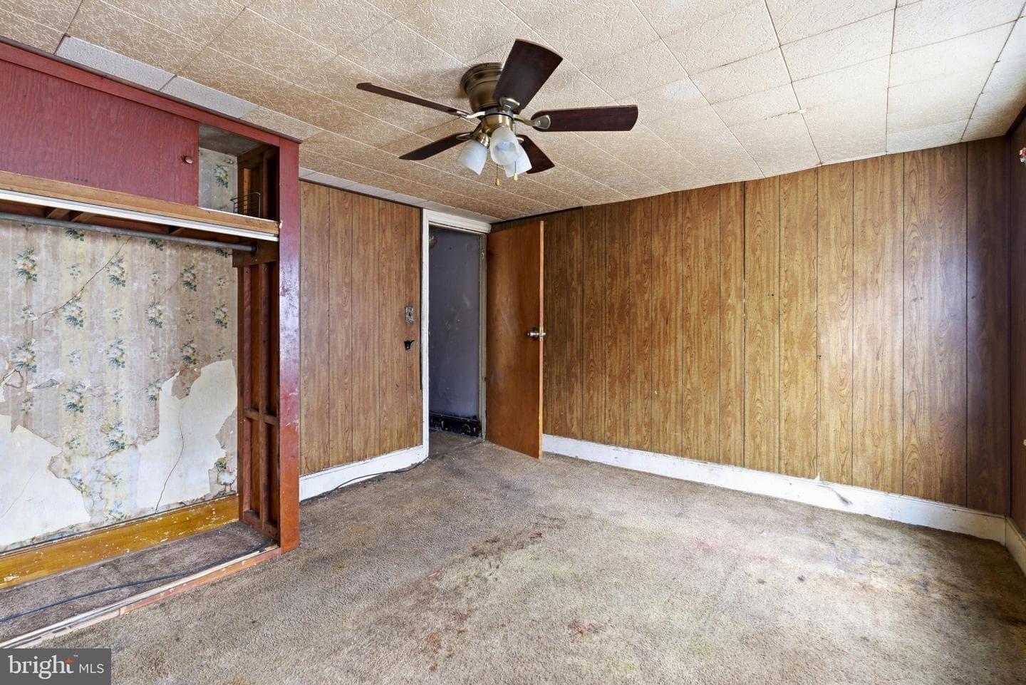 242 N 2nd Street photo 14