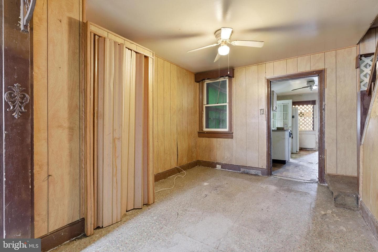 242 N 2nd Street photo 9