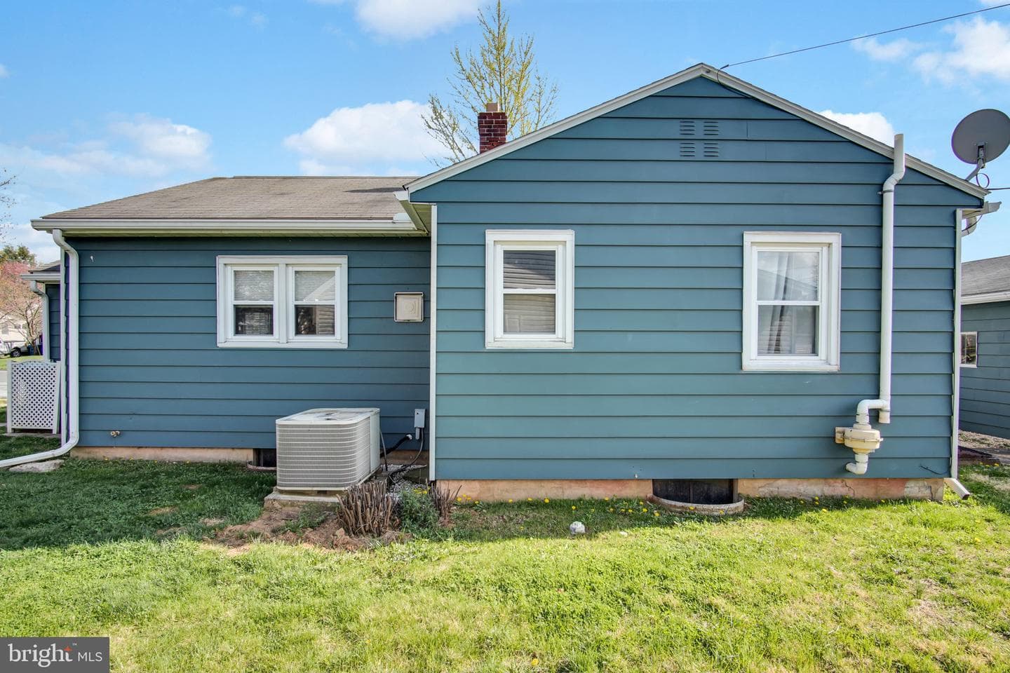 400 Lincoln Street photo 25