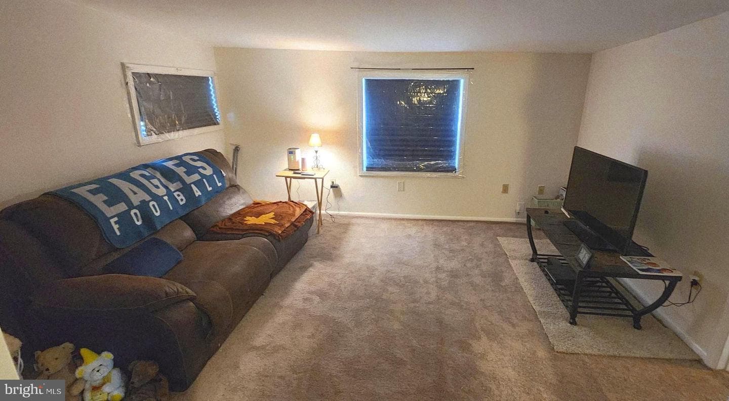 834 Oberlin Road photo 28