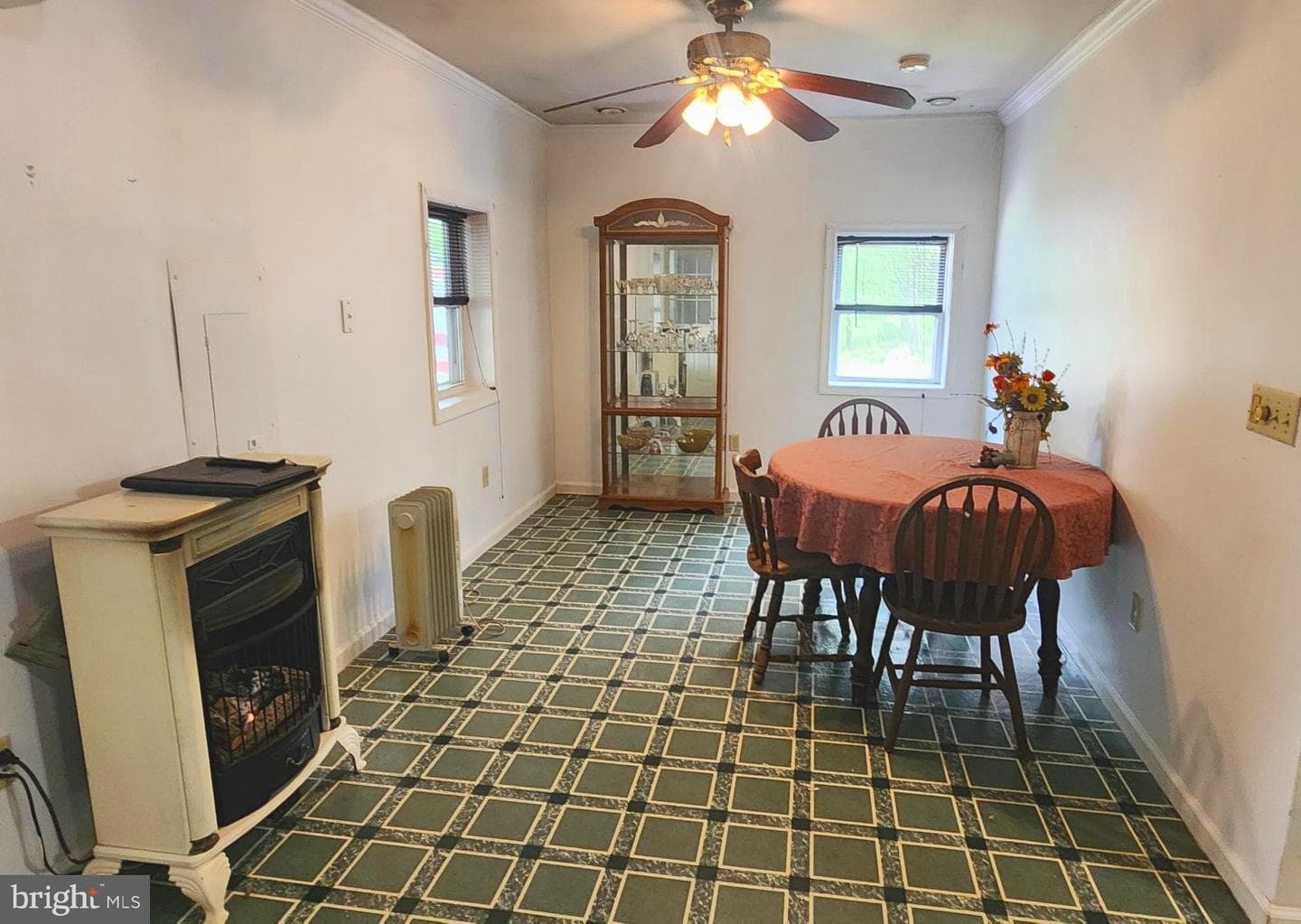 834 Oberlin Road photo 9